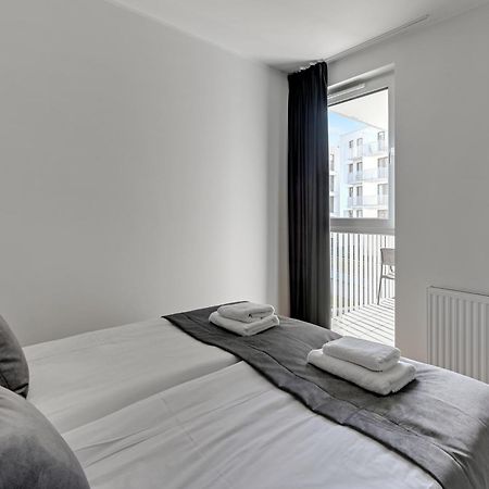 Aura 40 City Center By Downtown Apartments Гданск Стая снимка