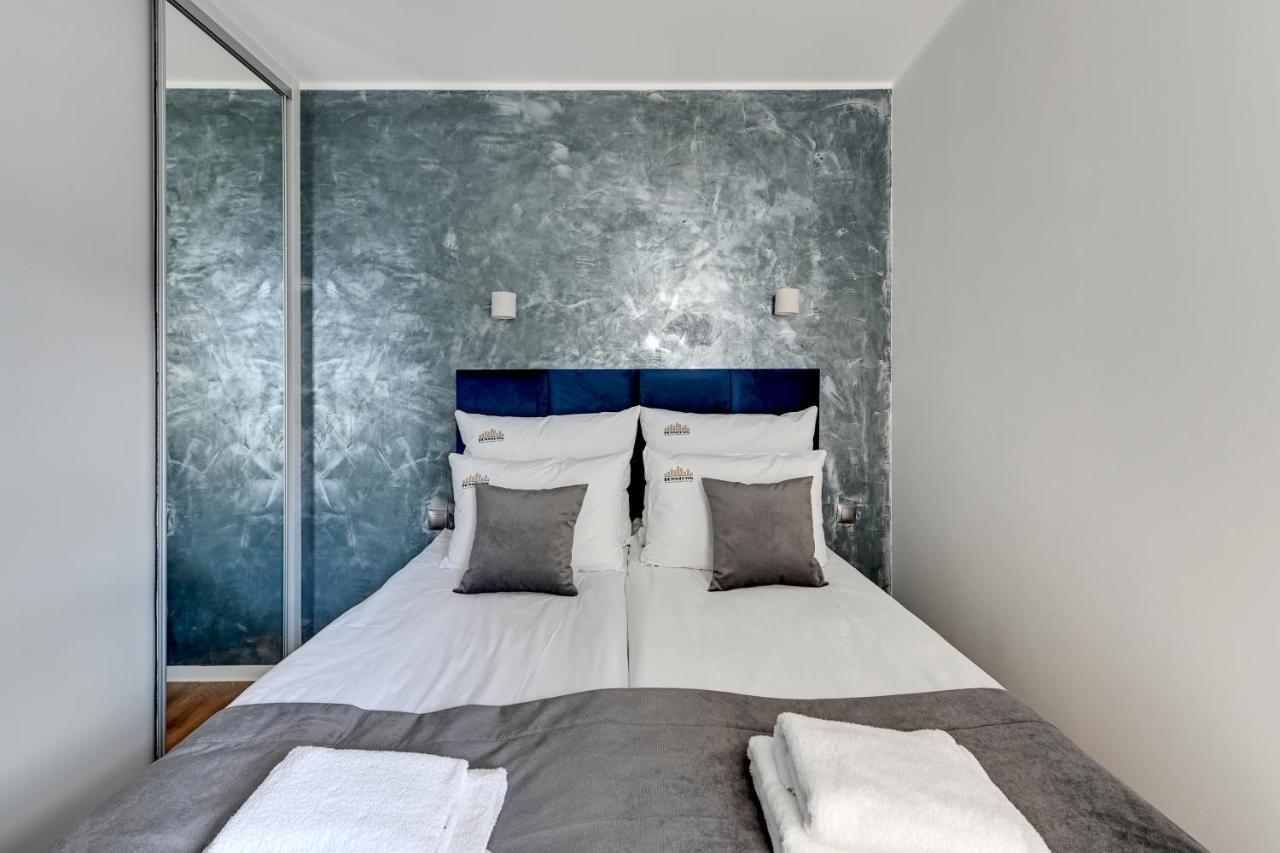 Aura 40 City Center By Downtown Apartments Гданск Екстериор снимка