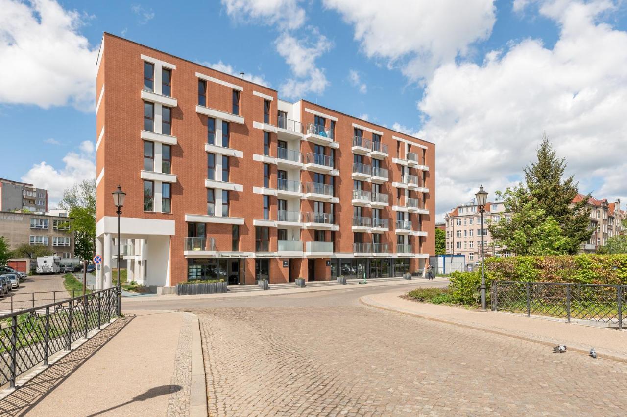 Aura 40 City Center By Downtown Apartments Гданск Екстериор снимка