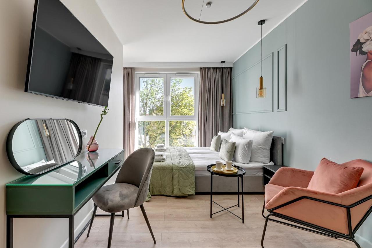 Aura 40 City Center By Downtown Apartments Гданск Екстериор снимка