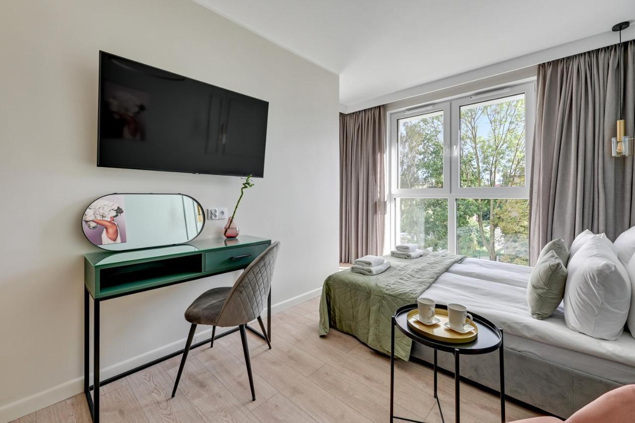 Aura 40 City Center By Downtown Apartments Гданск Екстериор снимка