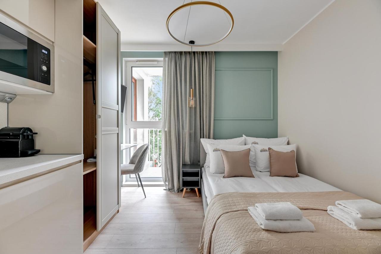 Aura 40 City Center By Downtown Apartments Гданск Екстериор снимка